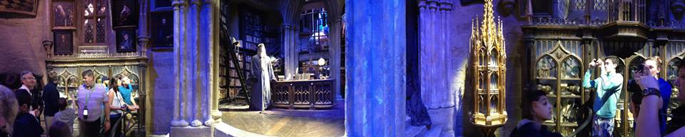 escritório de Albus Dumbledore (super cheio)