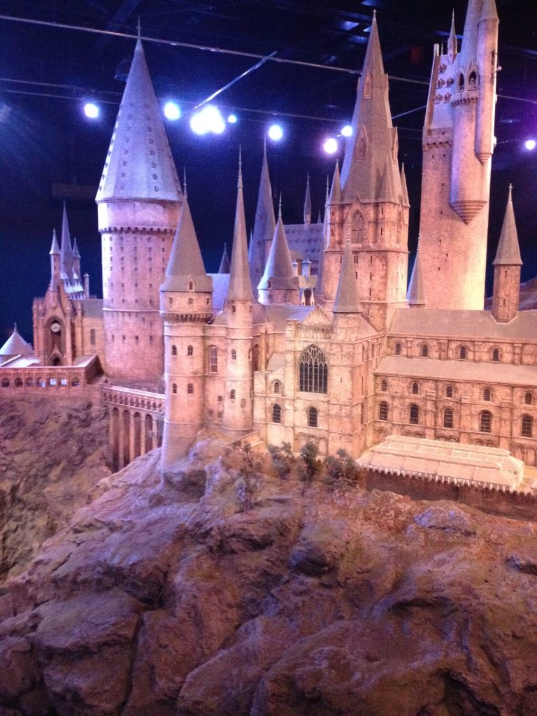 290022_4183393141588_115466248_o